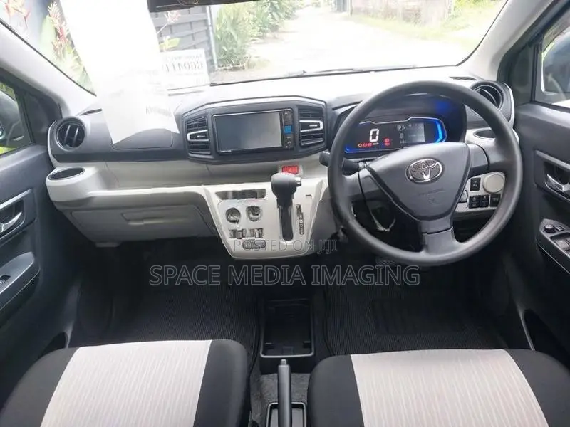Toyota Pixis X Grade 2024