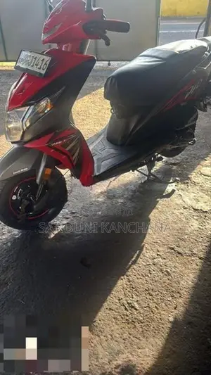 Honda Dio 2018