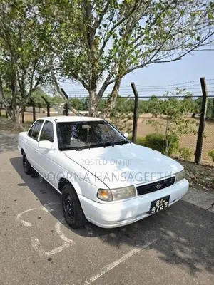 Nissan Sunny SB13 1992
