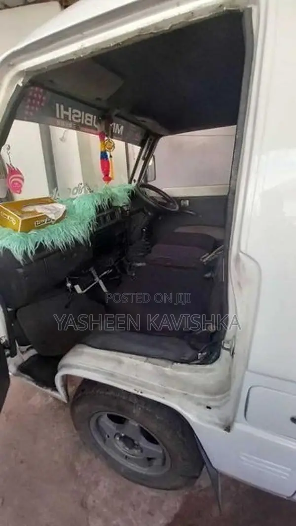 Mitsubishi L200 1988