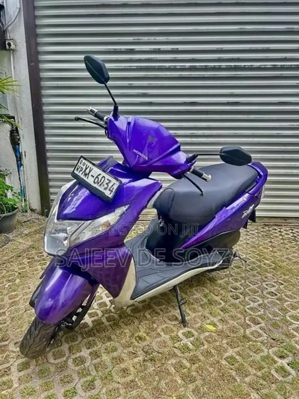 Honda Dio 2012