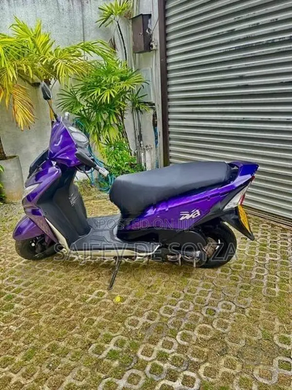 Honda Dio 2012