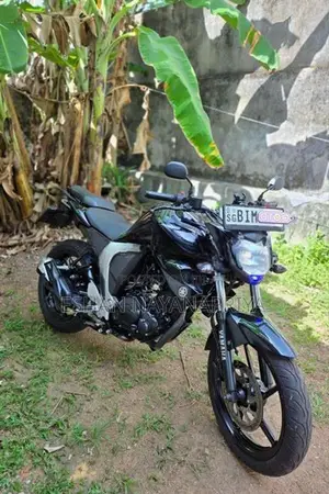 Yamaha FZs V2 Black Shine 2020