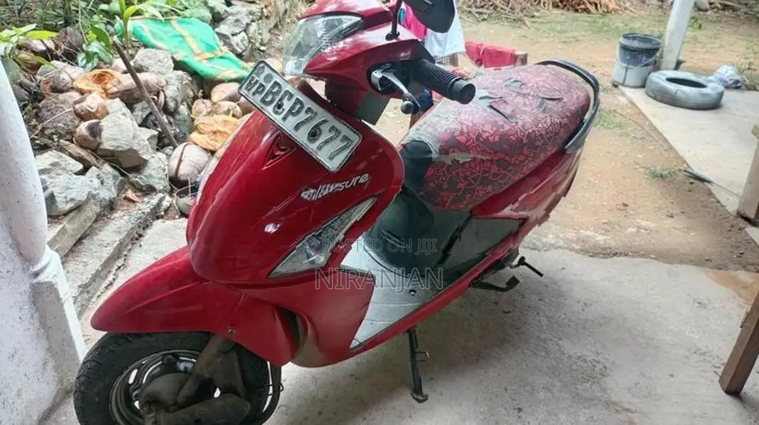 Hero Pleasure ස්කුටර් හිරො 2015