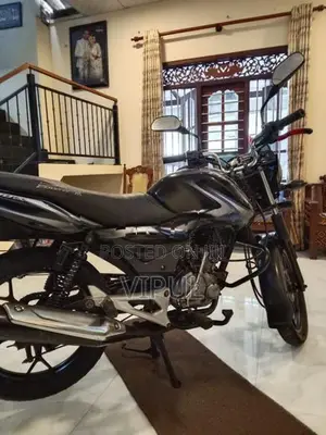 Bajaj Discover Motorbike 2014