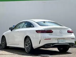 Mercedes Benz E200 COUPE SPORT 2024