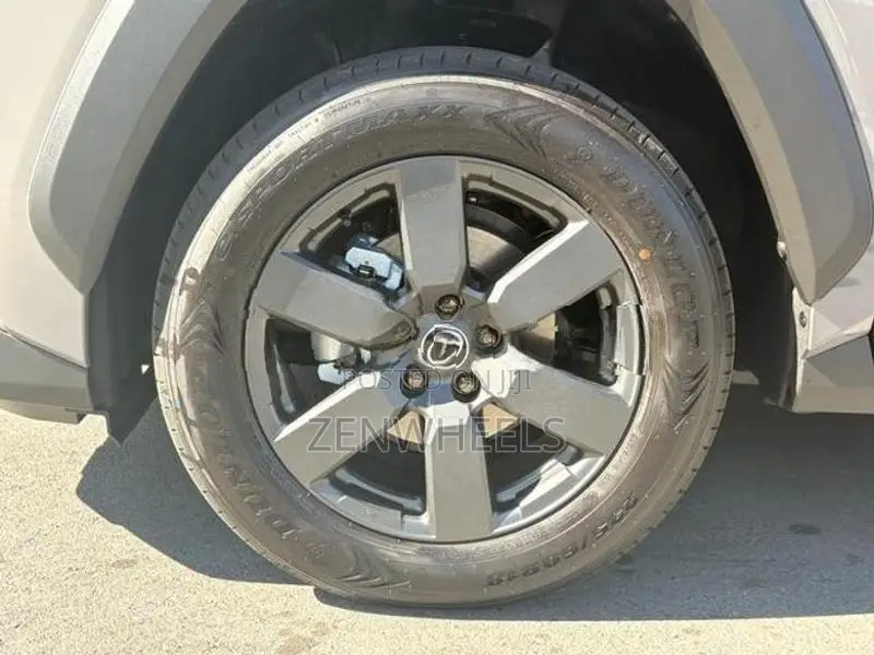 Toyota RAV4 ADVENTURE 2025