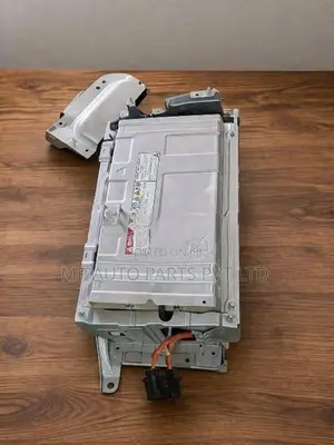 Aqua B/N Hybrid Battery