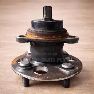 Toyota Aqua Rear Hub Racer