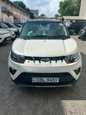 Mahindra KUV 100 NXT 2021