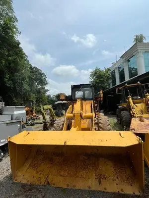Komatsu 510 loader