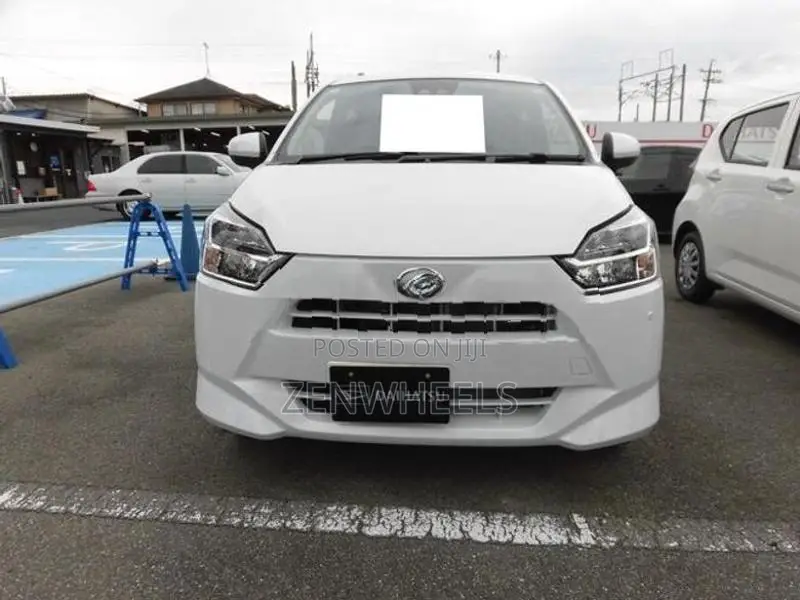 Daihatsu Mira G Grade Push Start 2026