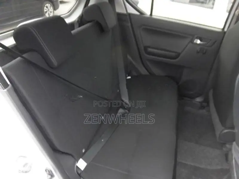 Daihatsu Mira G Grade Push Start 2026