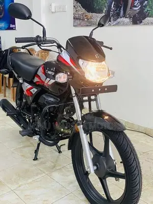 Hero HF Deluxe 🖤 2026