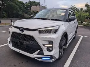 Toyota Raize Z- PACKAGE HYBRID 2026