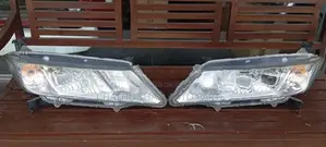honda grace head light