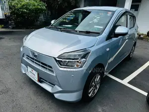 Daihatsu Mira 2024