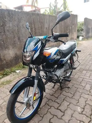 Bajaj CT100 2025