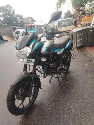 Bajaj Discover 125 2025