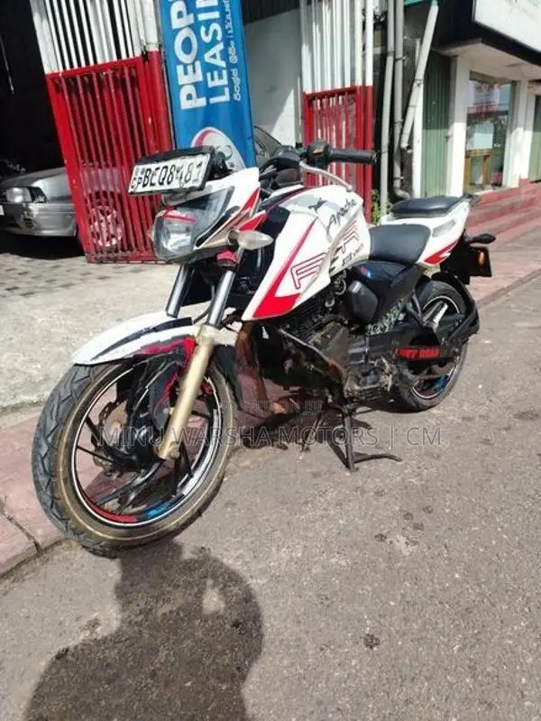TVS Apache RTR 200 2016