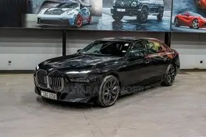 BMW i7 M Sport 2023
