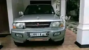 Mitsubishi Montero V6 2000