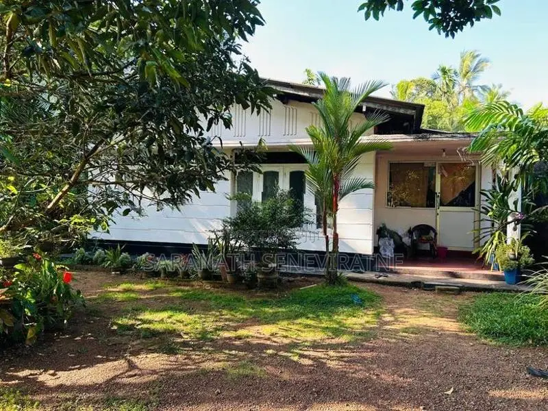 House in Pannipitiya