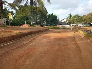 Land for Sale in Close to Kahathuduwa