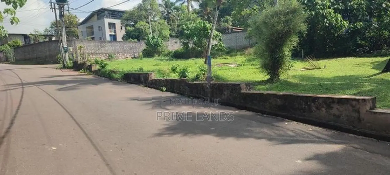 Land for Sale in Malabe