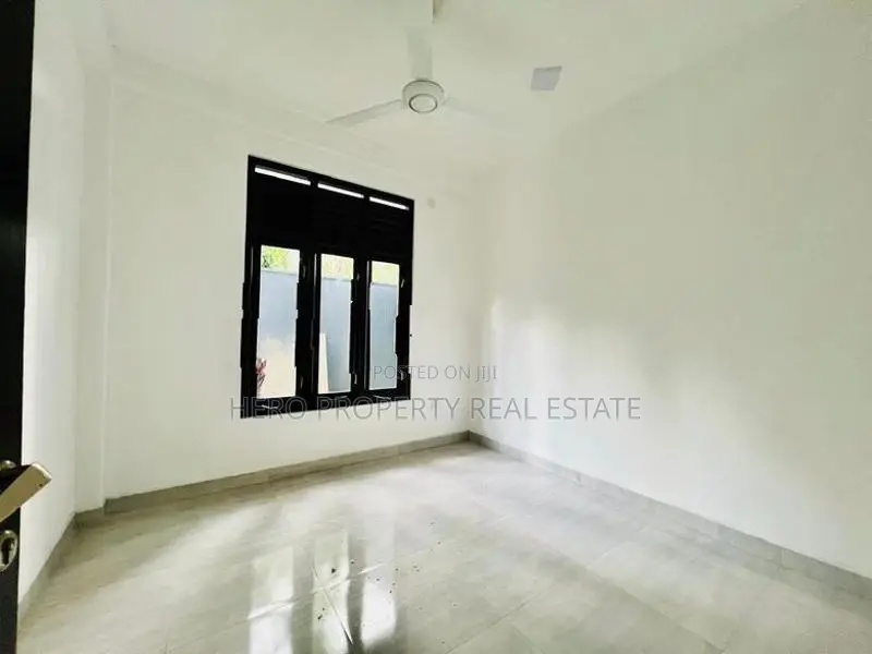 4 Unit Building for Rent in Athurugiriya