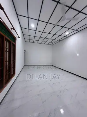 Brand New Home for Sale in Siyambalagoda
