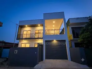 Mordern Brand New 3 Storied House For Sale - Batuwandara
