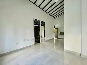 4 Unit Building for Rent in Athurugiriya