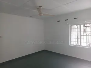 Upper floor for rent in pitakotte