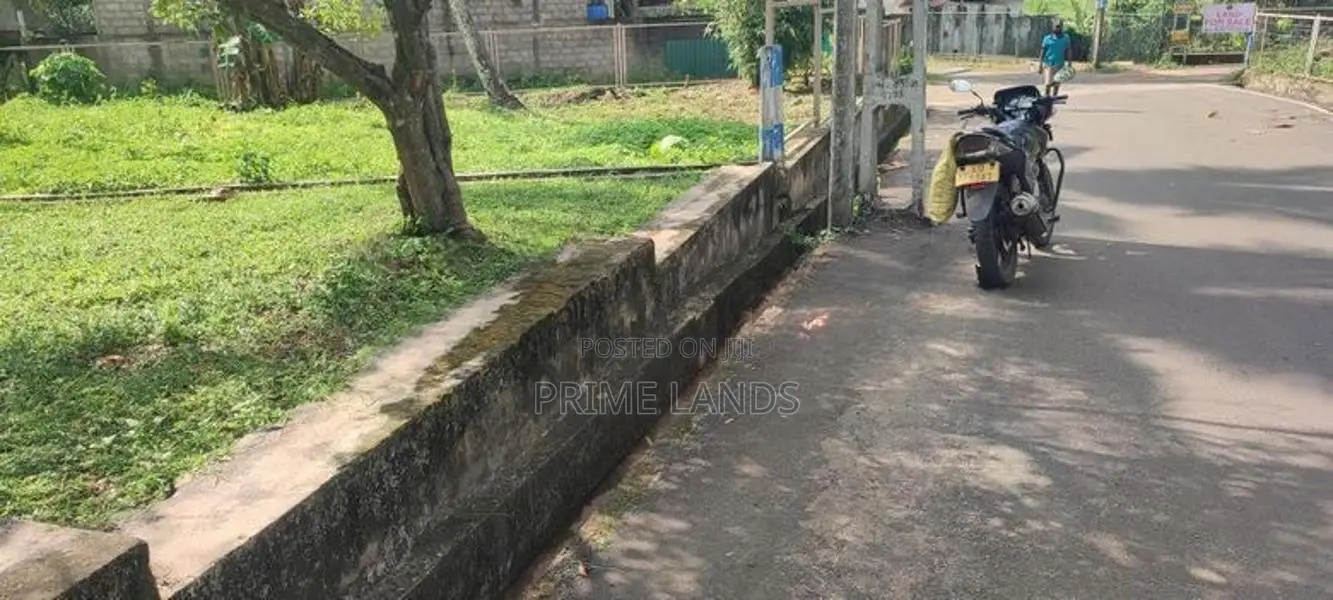 Land for Sale in Malabe