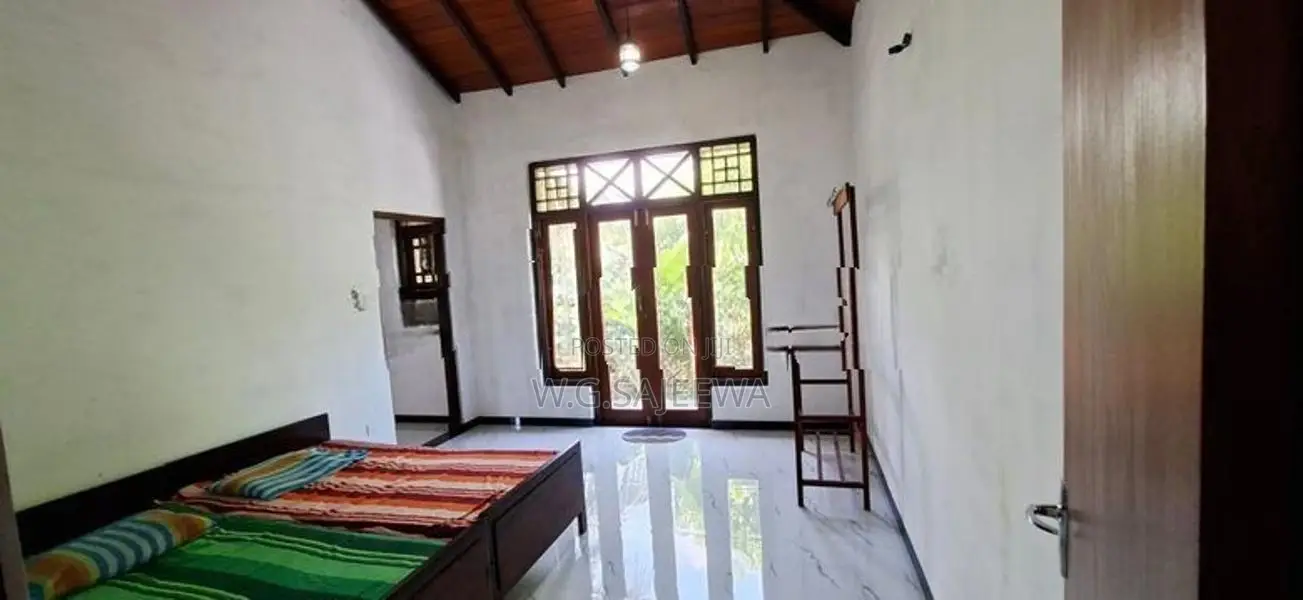 House for Sale Daluwakotuwa