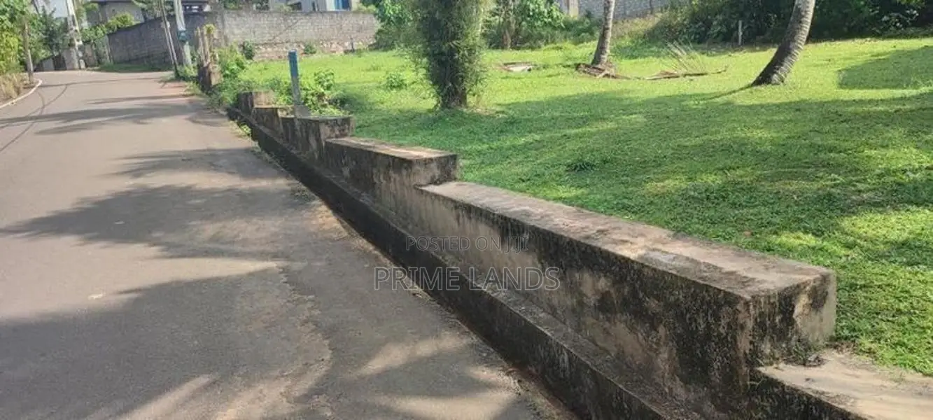 Land for Sale in Malabe