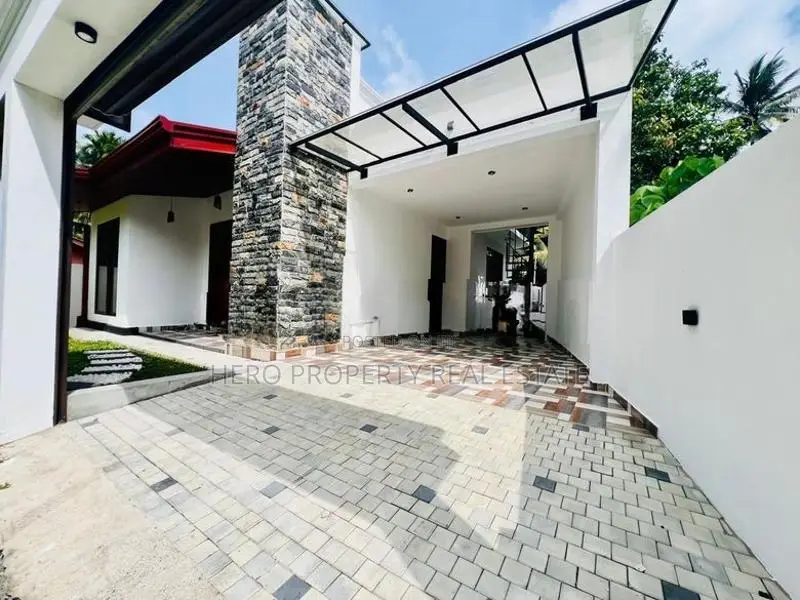 Modern Brand New House for Sale in Kaduwela