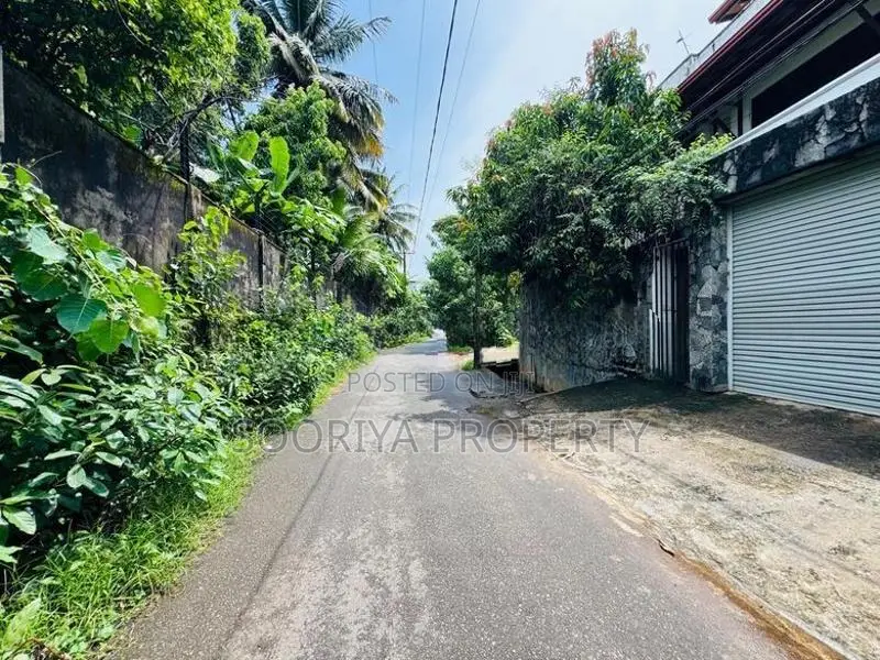 22 Perches Land for Sale in Nugegoda
