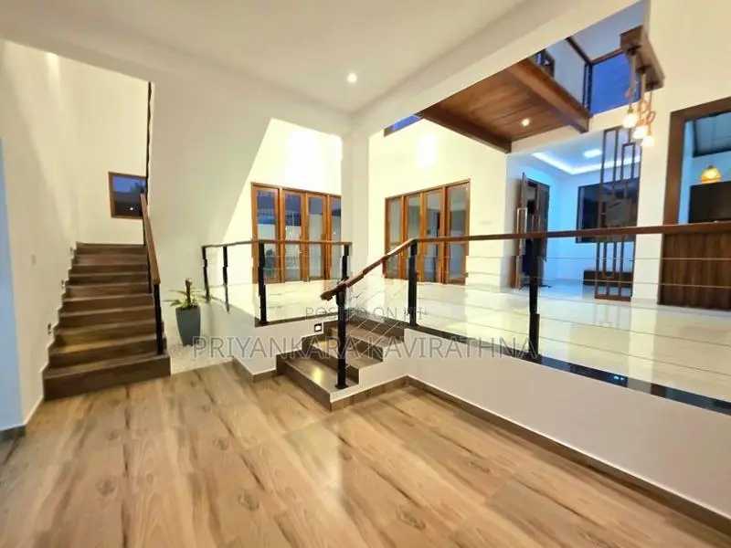 Mordern Luxury House For Sale in Piliyandala