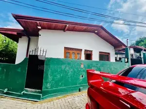 Modern House for Sale in Kottawa