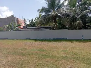 බොරලැස්ගමුව නගරයට 1.8 km
