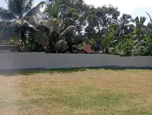 බොරලැස්ගමුව නගරයට 1.8 km