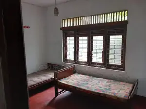 Commercial or Residence House for Rent with Land in Kottawa