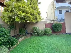 House For Sale In Colombo 06, Wellawatta