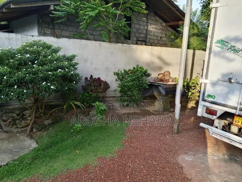 House for sale - Karandeniya (Galle)