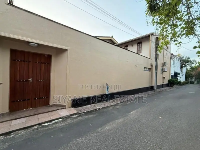 House For Sale In Colombo 06, Wellawatta