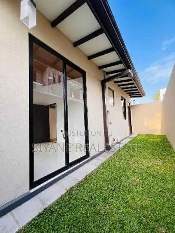 Brand New Modern House for Sale – Kesbewa