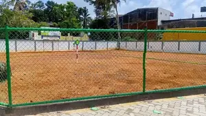පැලවත්ත නගරයෙන් වටිනා බිම් කොටසක්