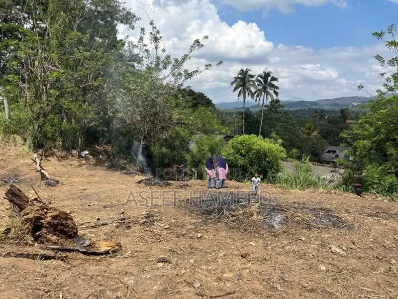 Land for Sale in Mawilmada, Kandy